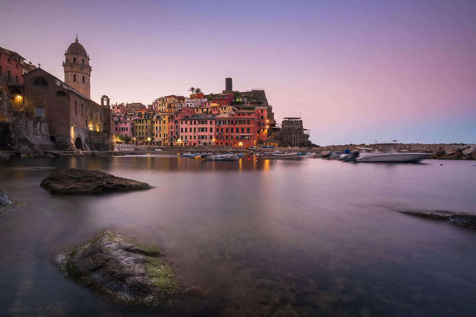 Early morning at the harbour of Vernazza